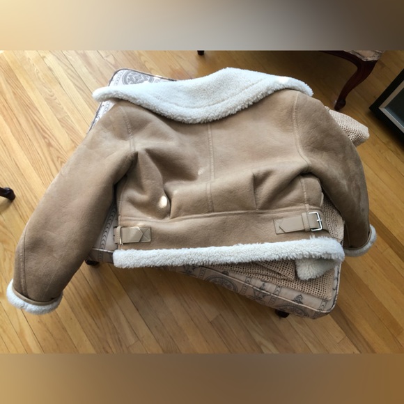 BNWT🤍✨Mango 🥭Sherpa bomber jacket - Picture 2 of 3